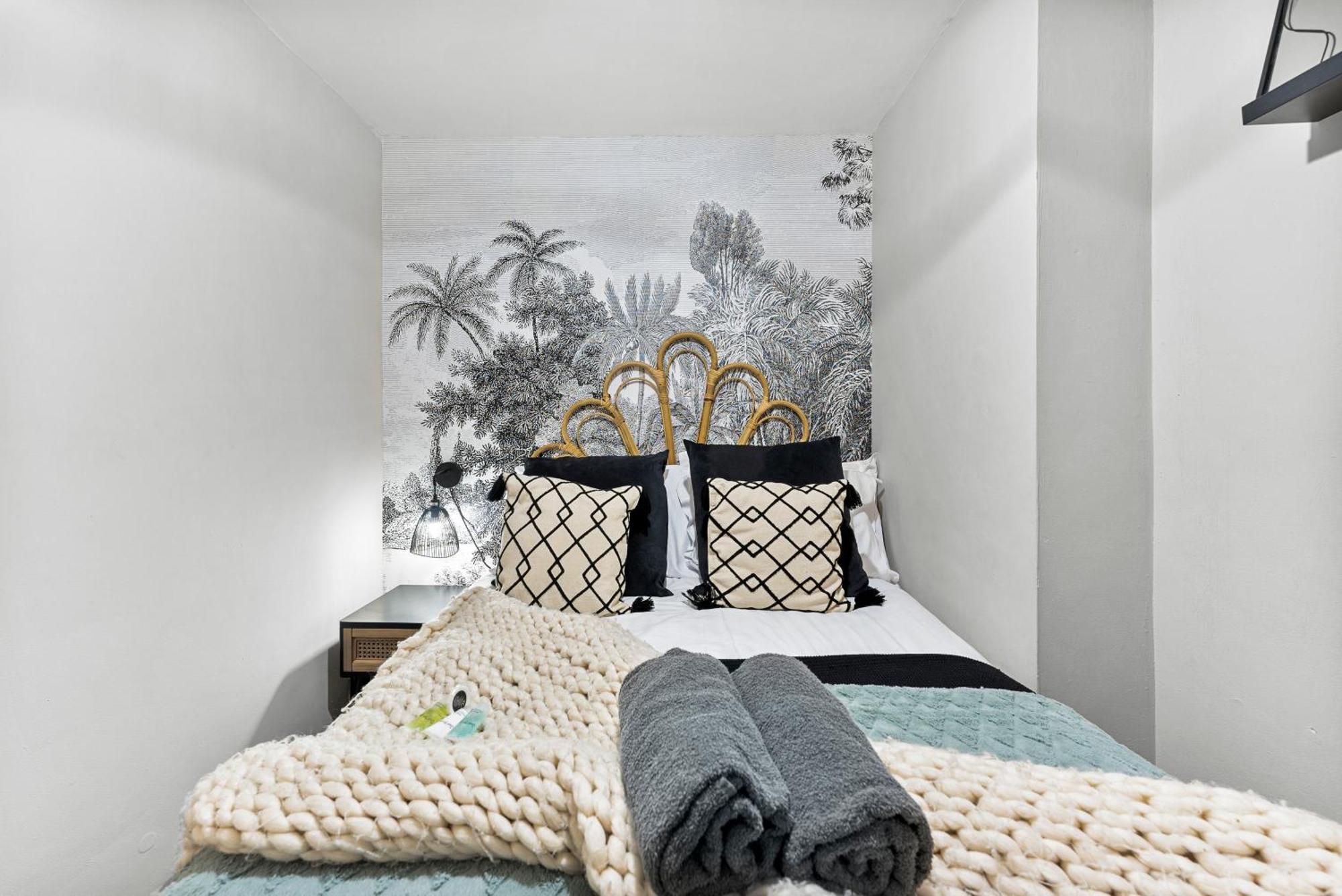 30 Percent Off! Elegant Of - Sleeps 5 Holiday home *