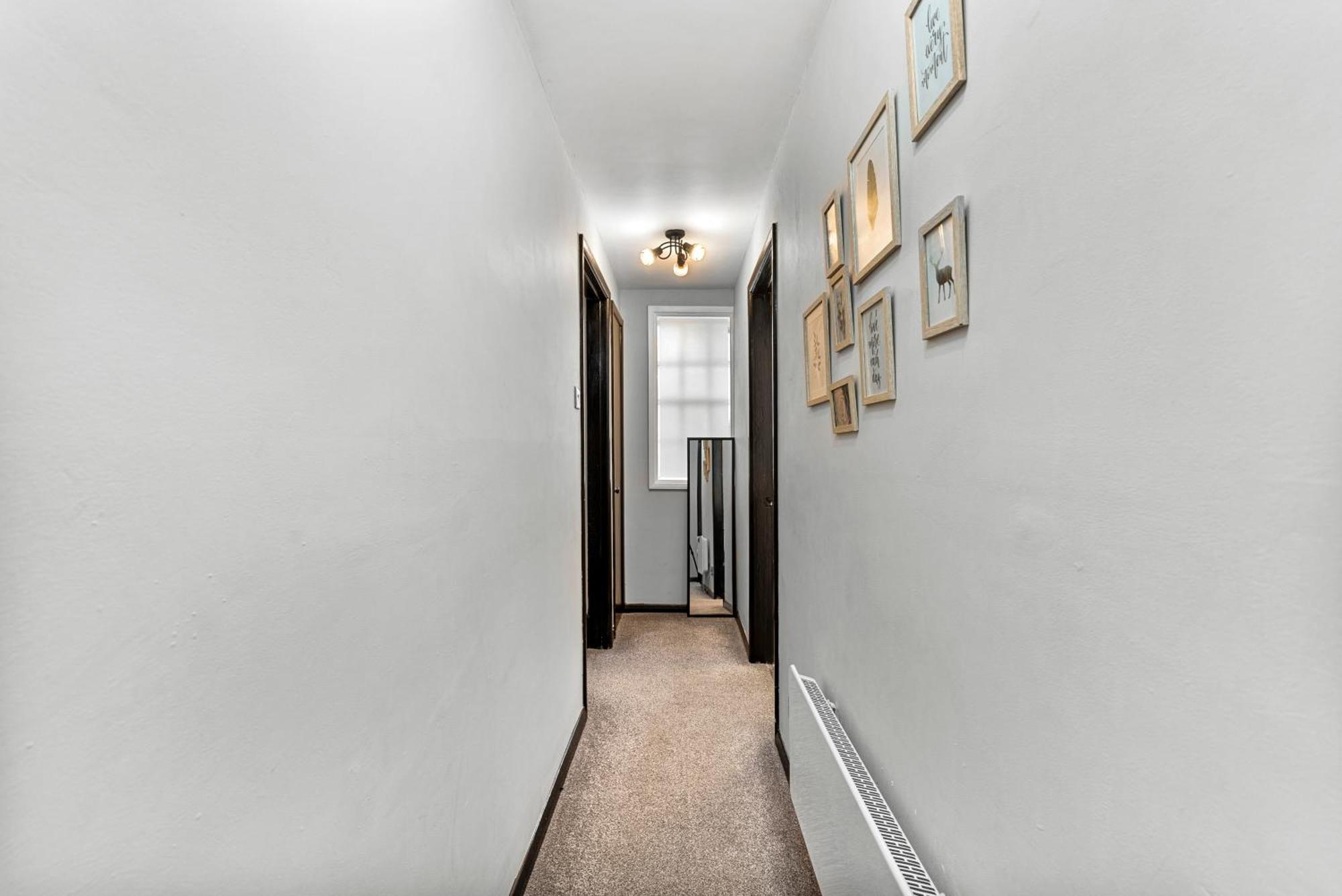 30 Percent Off! Elegant Of - Sleeps 5 Whitby