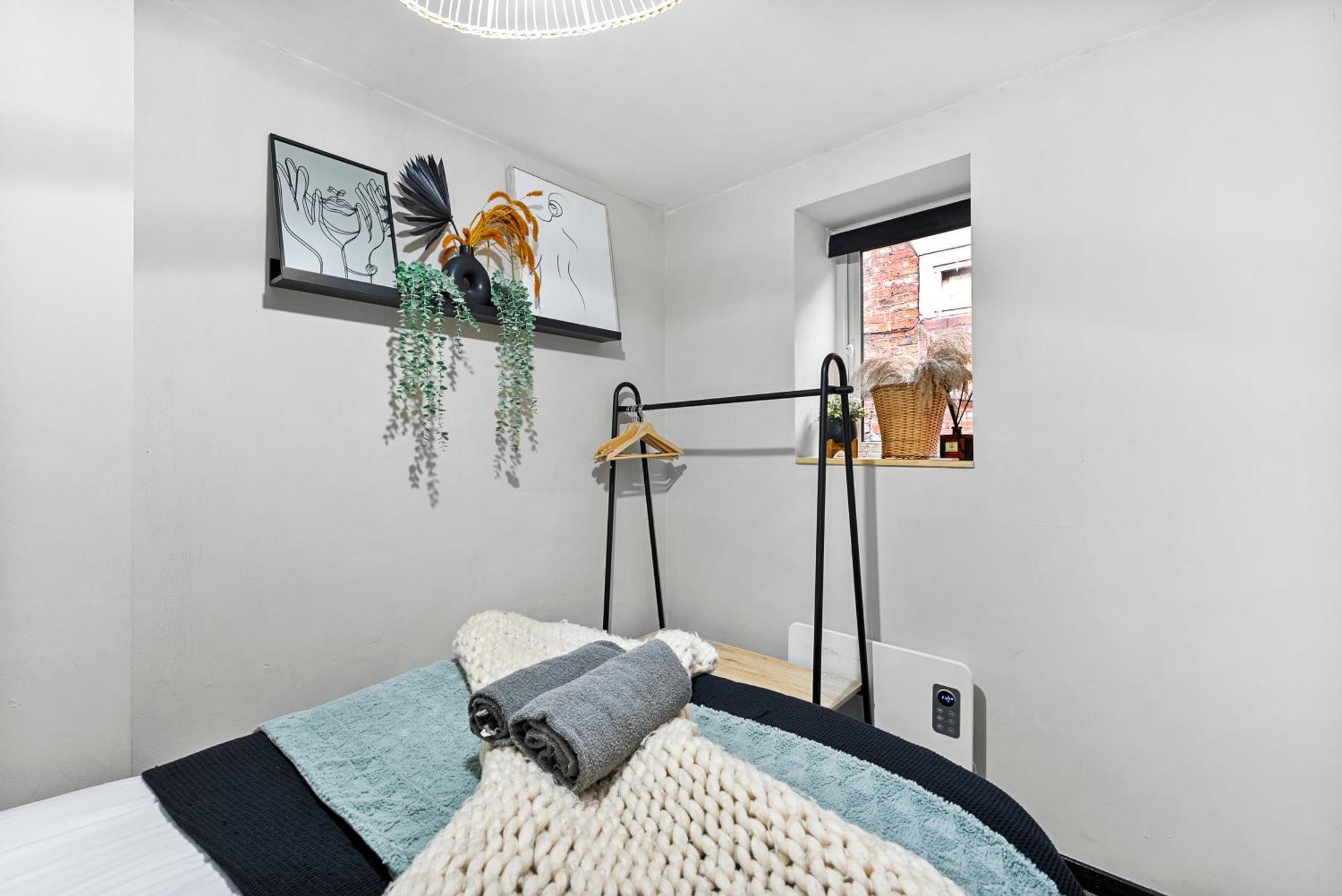 Holiday home 30 Percent Off! Elegant Of - Sleeps 5 *